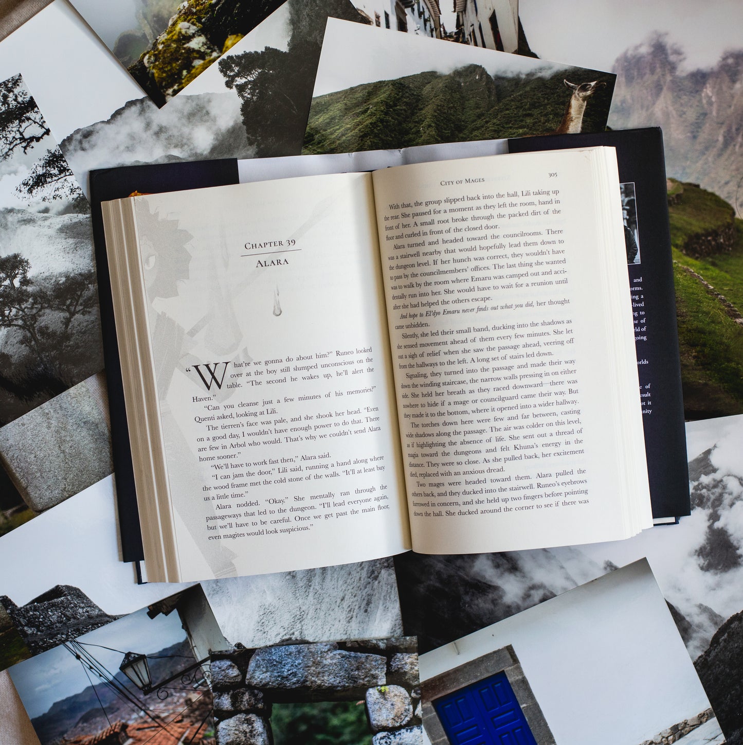 City of Mages: Signed Edition (Paperback, Hardcover)